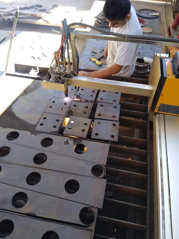 Oxy-Fuel CNC Plasma Cutting Machine side view