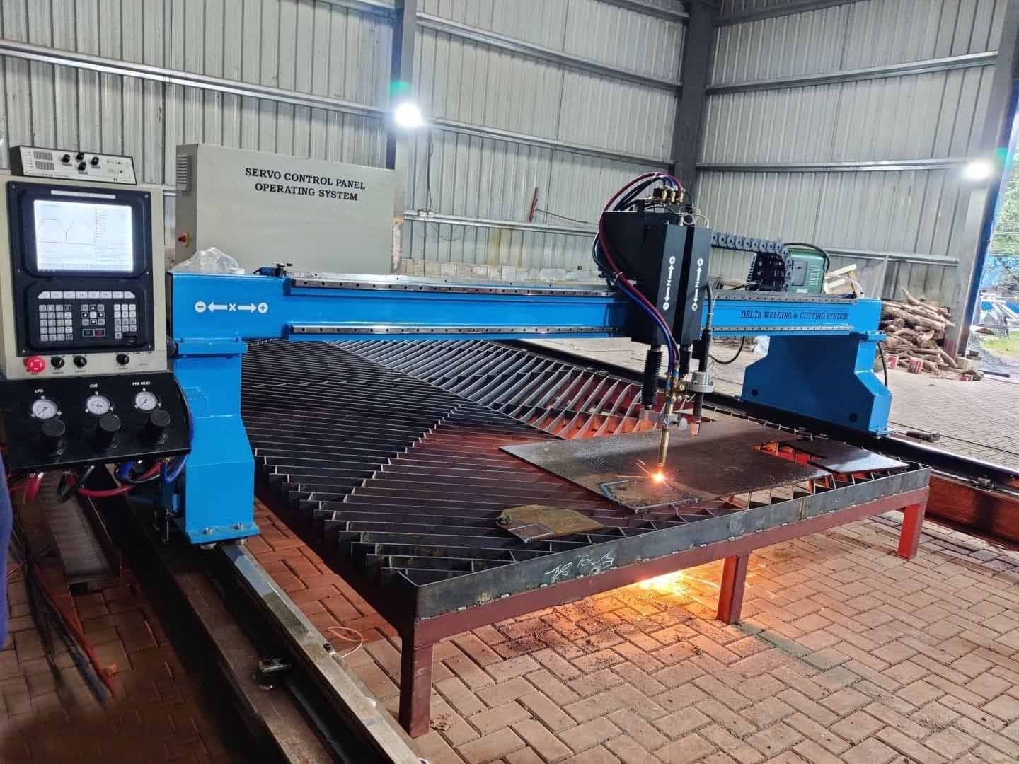 Structural Steel Cutting Machine